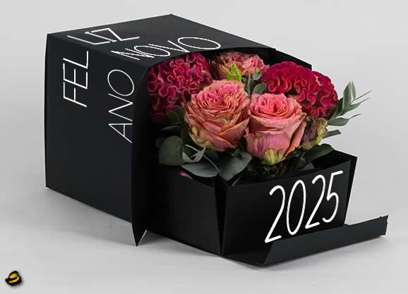 Imagem com rosas vermelhas para saudações românticas de Ano Novo